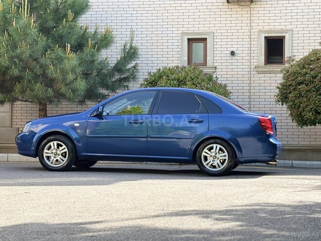 Chevrolet Lacetti 2008, 256,483 km - 1.6 l - Quba