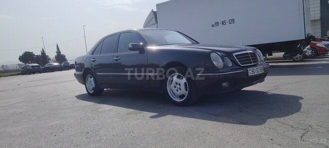 Mercedes E 220 d 2002, 520,000 km - 2.2 l - Bakı