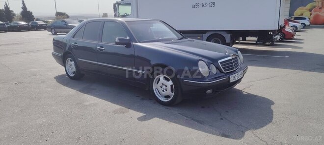 Mercedes E 220 d 2002, 520,000 km - 2.2 l - Bakı