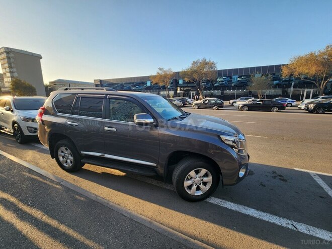 Toyota Land Cruiser Prado 2014, 220,000 km - 2.7 l - Bakı