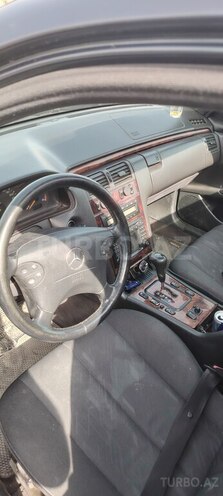 Mercedes E 220 d 2002, 520,000 km - 2.2 l - Bakı