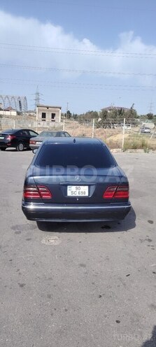 Mercedes E 220 d 2002, 520,000 km - 2.2 l - Bakı