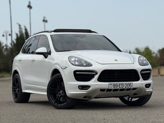 Porsche Cayenne GTS 2014, 160,000 km - 4.8 л - Gəncə