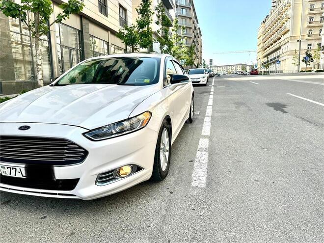 Ford Fusion (North America) 2013, 279,000 km - 2.0 л - Bakı