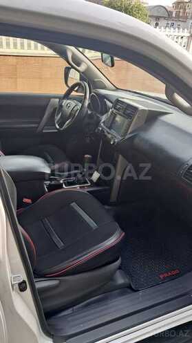 Toyota Land Cruiser Prado 2010, 273,000 km - 2.7 l - Bakı