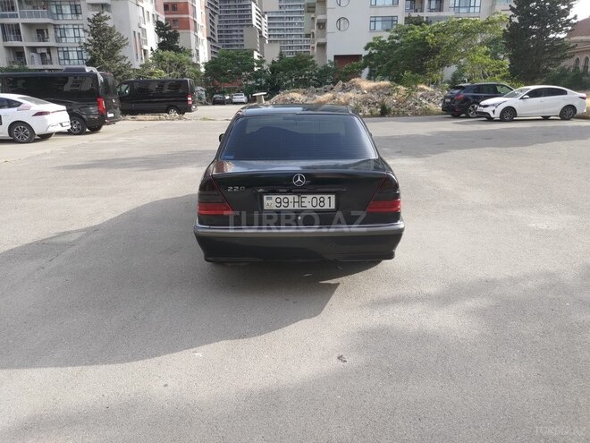 Mercedes C 220 d 1998, 370,000 km - 2.2 l - Bakı