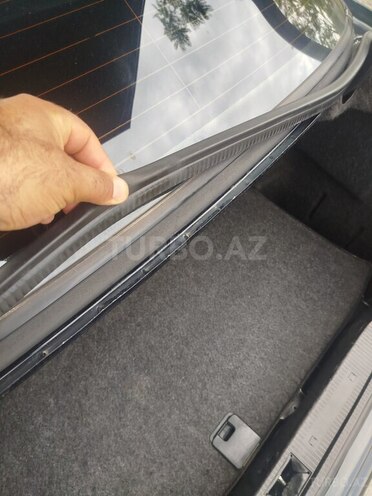 Mercedes C 200 1999, 200,000 km - 2.0 л - Qax