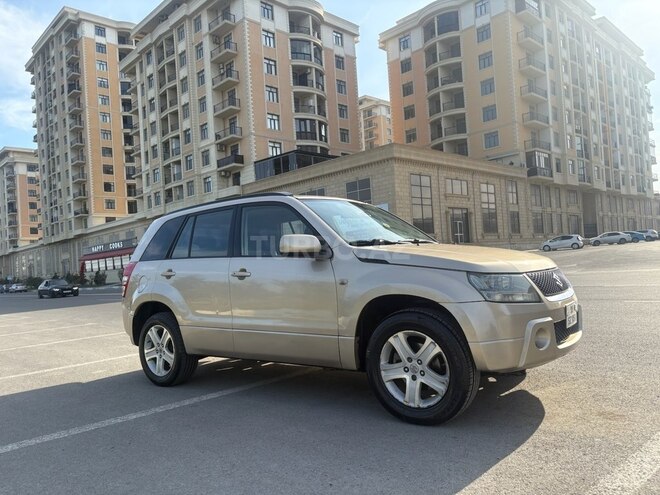 Suzuki Grand Vitara 2007, 230,000 km - 2.0 л - Sumqayıt