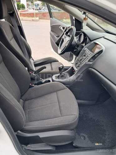 Opel Astra 2015, 349,000 km - 1.6 l - Gəncə