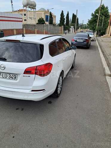 Opel Astra 2015, 349,000 km - 1.6 l - Gəncə