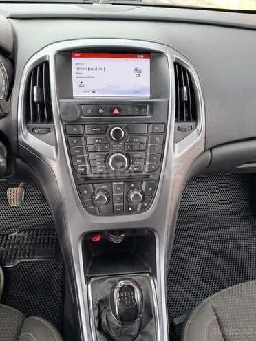 Opel Astra 2015, 349,000 km - 1.6 l - Gəncə