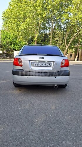Kia Pride-8
