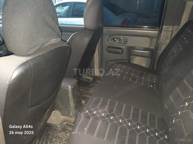 Mitsubishi L200 2003, 245,450 km - 2.5 l - Biləsuvar