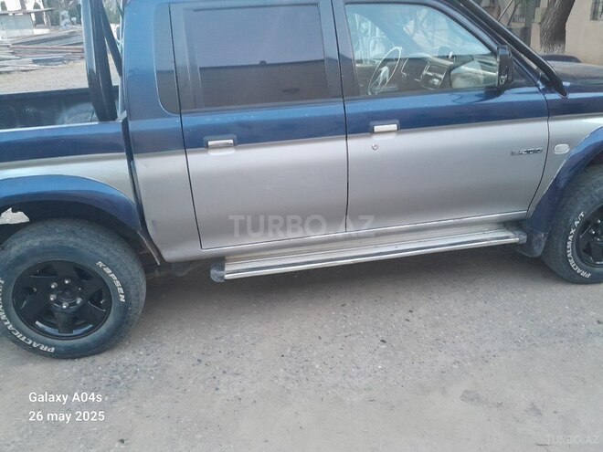 Mitsubishi L200 2003, 245,450 km - 2.5 l - Biləsuvar