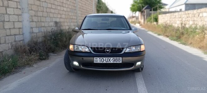 Opel Vectra 1996, 400,000 km - 2.0 l - Bakı