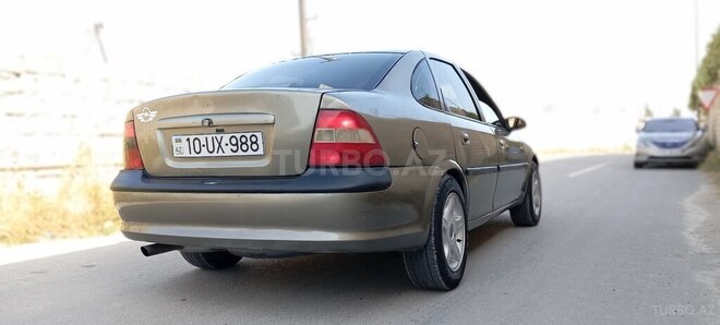 Opel Vectra 1996, 400,000 km - 2.0 l - Bakı