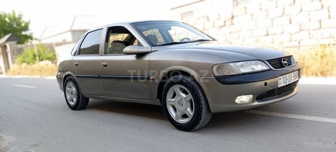 Opel Vectra 1996, 400,000 km - 2.0 l - Bakı