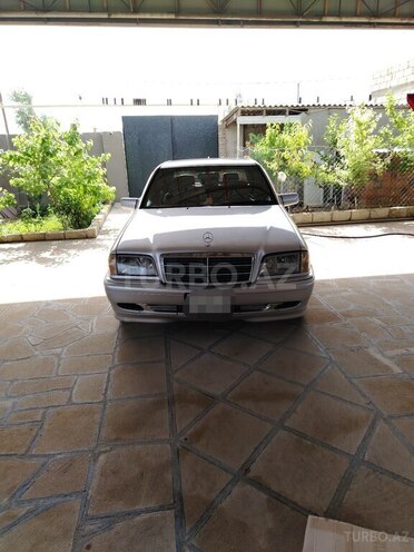 Mercedes C 250 d 1996, 265,423 km - 2.5 l - Bakı