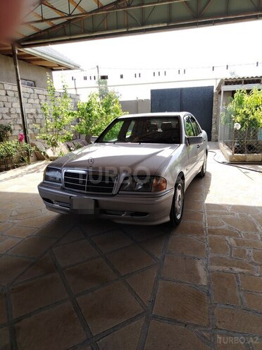 Mercedes C 250 d 1996, 265,423 km - 2.5 l - Bakı