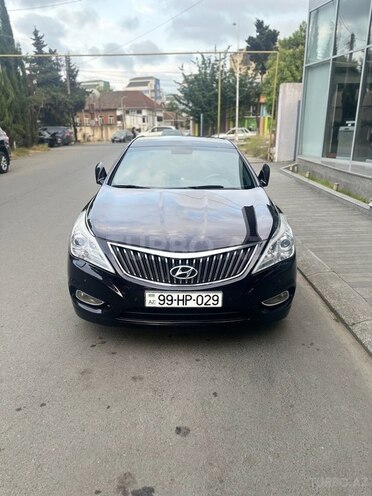 Hyundai Grandeur-1