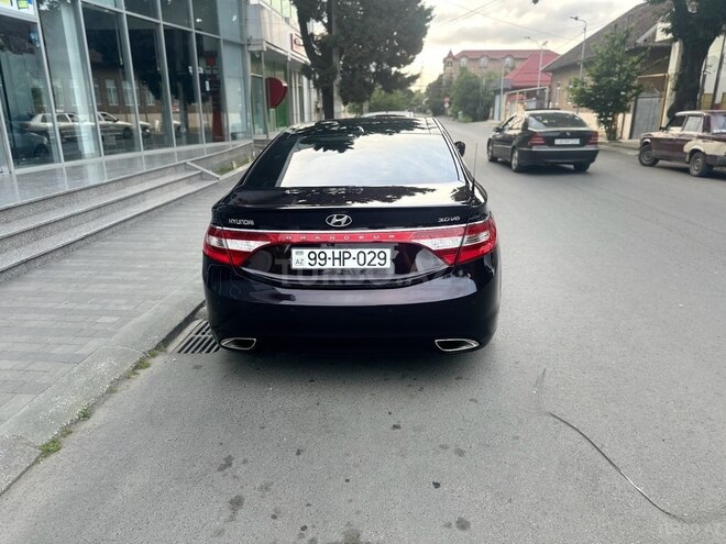 Hyundai Grandeur-2