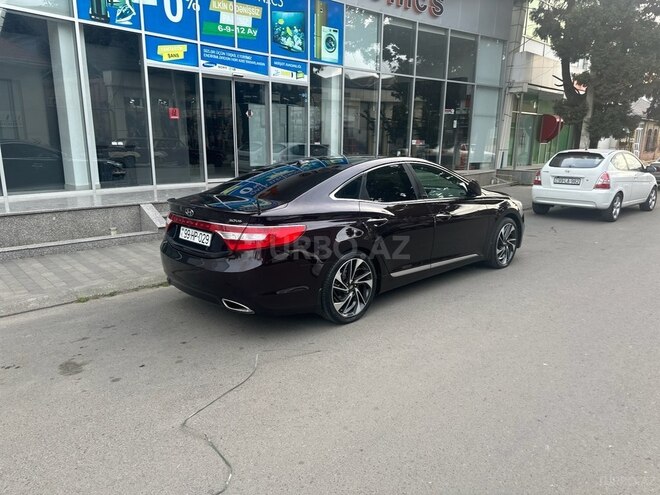 Hyundai Grandeur-12