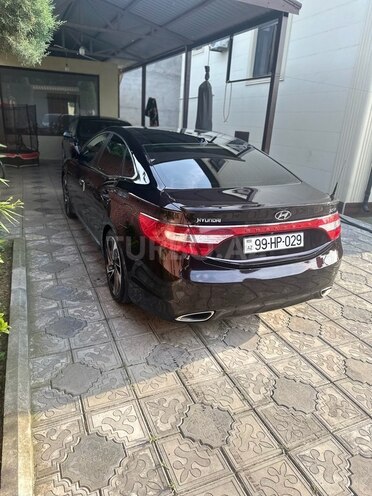 Hyundai Grandeur-15