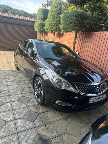Hyundai Grandeur-16
