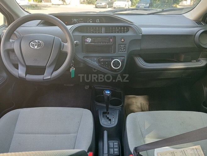 Toyota Aqua 2018, 84,000 km - 1.5 l - Bakı