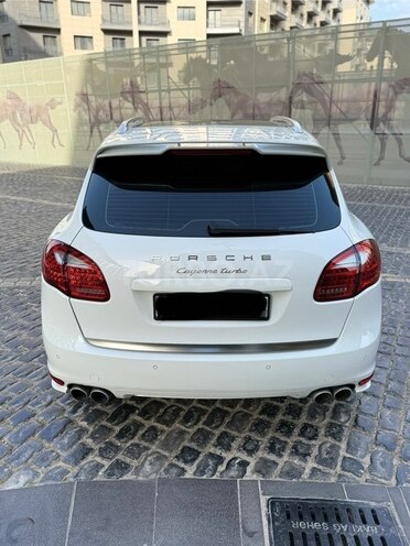 Porsche Cayenne Turbo 2012, 150,000 km - 4.8 l - Bakı