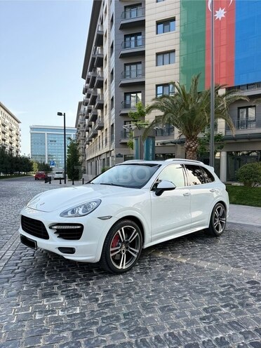 Porsche Cayenne Turbo 2012, 150,000 km - 4.8 l - Bakı