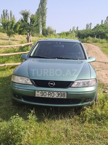 Opel Vectra 1999, 279,000 km - 1.6 l - Qusar