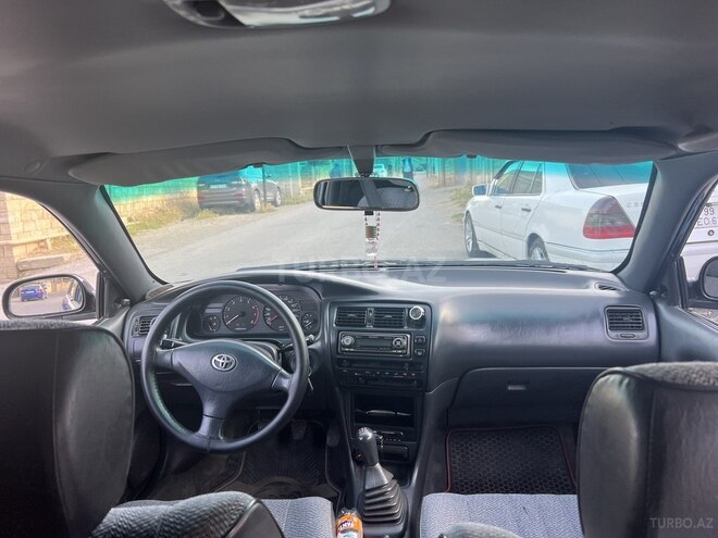 Toyota Corolla 1996, 306,000 km - 1.6 l - Bakı