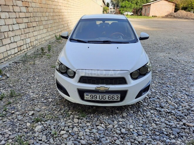Chevrolet Aveo 2012, 196,000 km - 1.4 l - Salyan