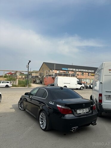 BMW 530 2005, 369,000 km - 3.0 l - Bakı