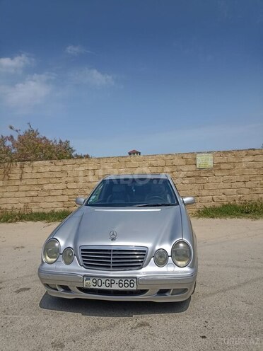 Mercedes E 270 2000, 534,900 km - 2.7 l - Bakı