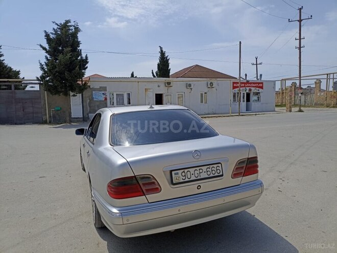 Mercedes E 270 2000, 534,900 km - 2.7 l - Bakı