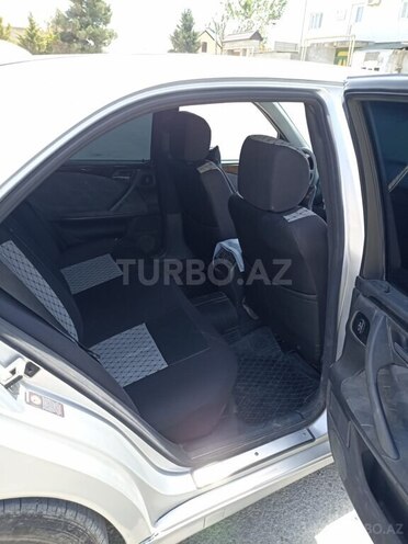Mercedes E 270 2000, 534,900 km - 2.7 l - Bakı