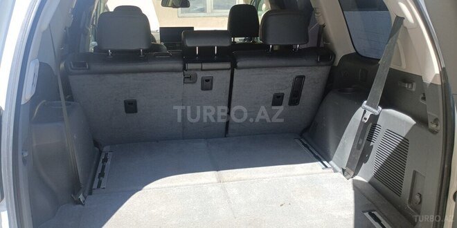 Toyota Land Cruiser Prado 2011, 282,000 km - 3.0 l - Bakı