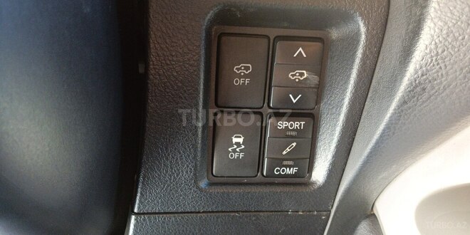 Toyota Land Cruiser Prado 2011, 282,000 km - 3.0 l - Bakı