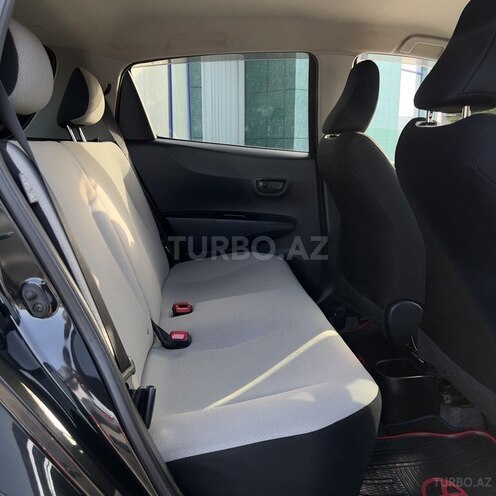 Toyota Vitz 2011, 102,000 km - 1.3 l - Sumqayıt