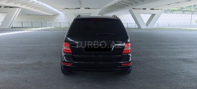 Mercedes ML 350 4MATIC 2010, 178,000 km - 3.5 л - Bakı