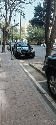 Mercedes ML 350 4MATIC 2010, 178,000 km - 3.5 л - Bakı