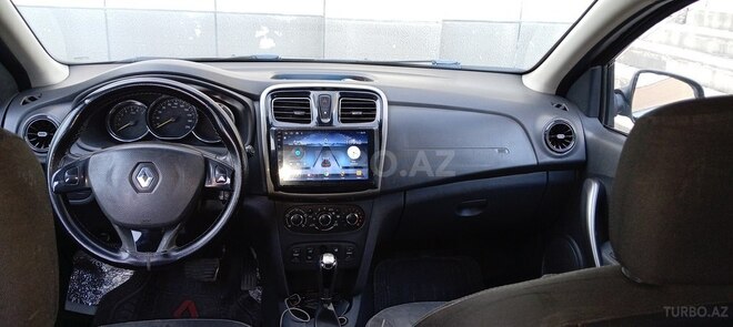 Renault Logan 2015, 317,300 km - 1.6 l - Quba