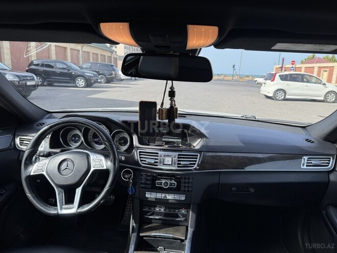 Mercedes E 220 d 2014, 187,000 km - 2.1 л - Sumqayıt