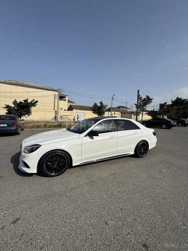 Mercedes E 220 d 2014, 187,000 km - 2.1 л - Sumqayıt