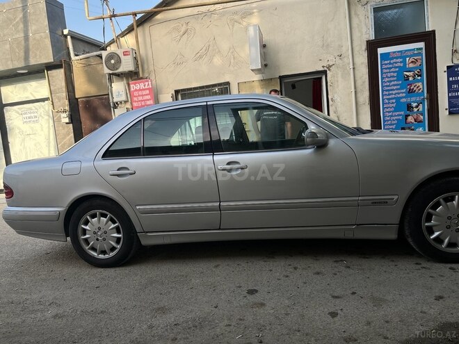 Mercedes E 220 d 2000, 120,700 km - 2.2 l - Bakı