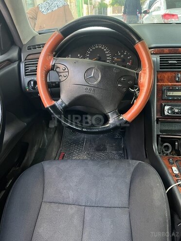 Mercedes E 220 d 2000, 120,700 km - 2.2 l - Bakı