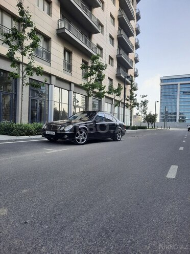 Mercedes E 240 2002, 308,000 km - 2.6 l - Bakı