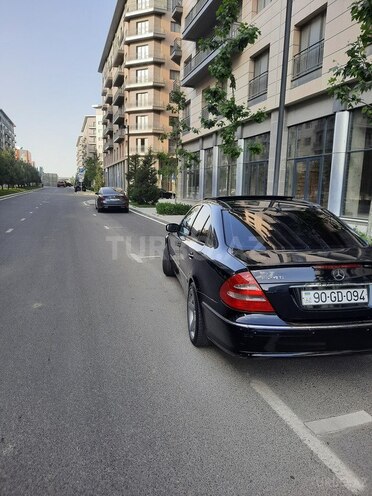 Mercedes E 240 2002, 308,000 km - 2.6 l - Bakı